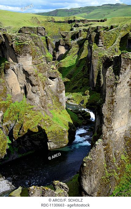 River Fjadra, Canyon Fjadrargljufur, Iceland