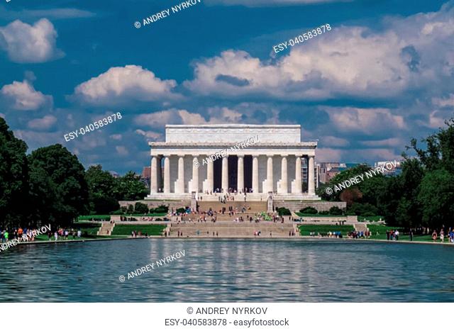 Lincoln Memorial, reminding that all people should be free