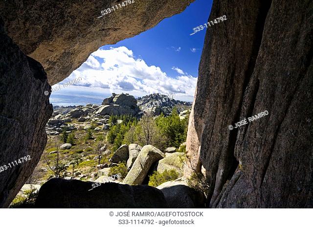 Pedriza Anterior from Matelvicial, La Pedriza scenic area, Cuenca Alta del Manzanares Regional Park, Madrid, Spain