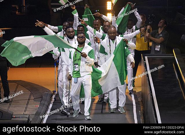 09 September 2023, North Rhine-Westphalia, Duesseldorf: Entry of the teams at the opening of the 6th Invictus Games, here Team Nigeria