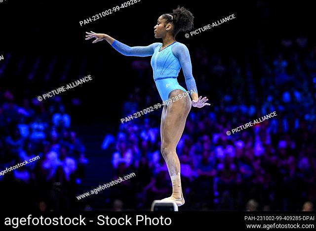 01 October 2023, Belgium, Antwerpen: Gymnastics: World Championships 2023, Women, Qualification, Sportpaleis. Skye Blakely from the USA in action on the balance...
