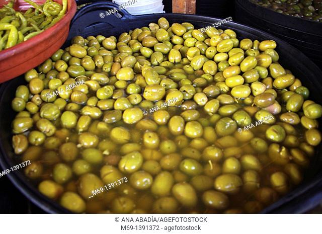 Sale of olives