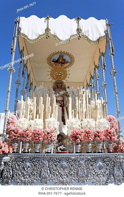 Float of the Virgin Mary, Easter Sunday procession at the end of Semana Santa Holy Week, Ayamonte, Andalucia, Spain, Europe
