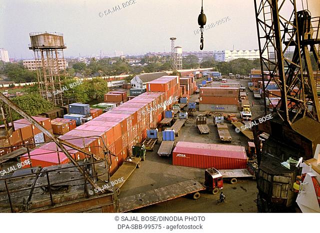 Shipping , Calcutta Port ,  West Bengal , India
