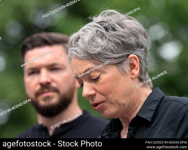 23 May 2022, Hessen, Frankfurt/Main: At a press conference called at short notice, Ina Hartwig (SPD), head of Frankfurt's Department of Culture