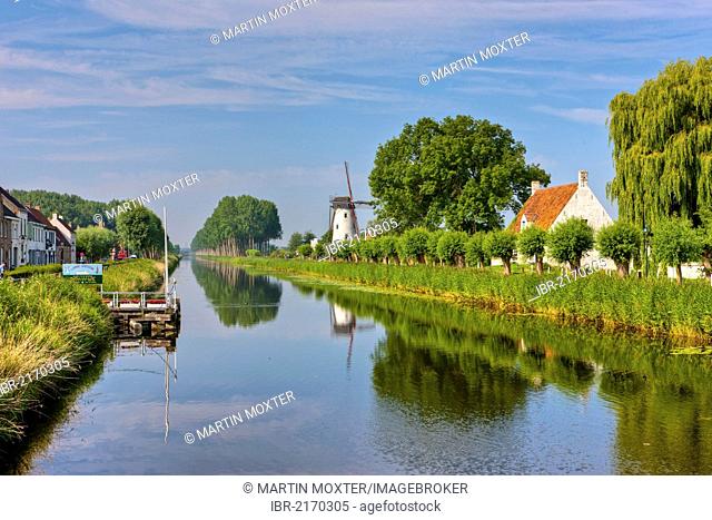 Canal between Bruges and Damme, Damse Vaart-Zuid, Damme, Bruges, West Flanders, Flemish Region, Belgium, Europe