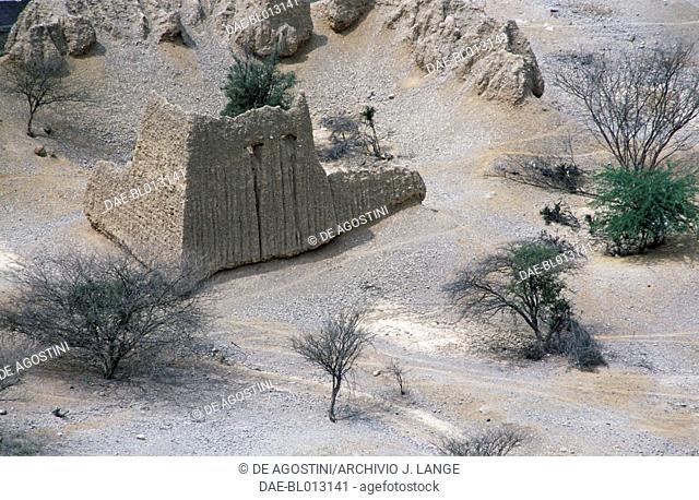 Fortified structures near the Dhayah Fort, Sur Wadi, Ras al-Khaymah, United Arab Emirates. Islamic civilisation, 16th century