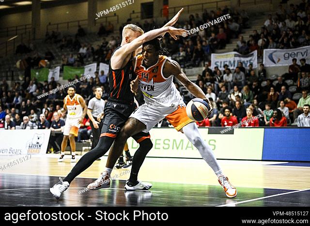 Brussels' William Gutenius and Leuven's Jordan Skipper-Brown pictured in action during a basketball match between Leuven Bears and Brussels Basketball