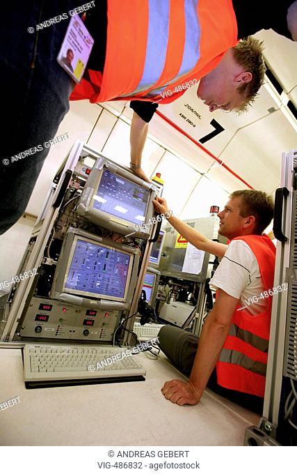 Germany, Cologne, 06.09.2007, Two scientists of the German Aerospace Center (DLR) in an Airbus A300 at Konrad Adenauer airport Cologne Bonn