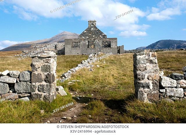 Europe, UK, Outer Hebrides, Isle of Lewis - An old abandoned croft or farmhouse on the west coast