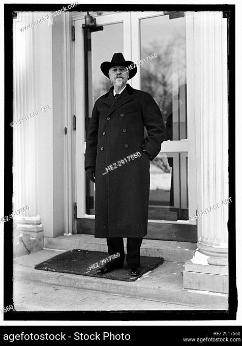 Buffalo Bill Cody, between 1913 and 1917. Creator: Harris & Ewing