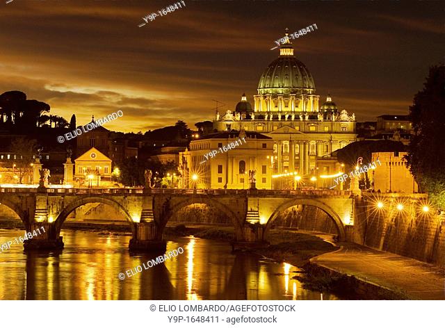 St  Angel Bridge and St  Peter Basilica in evening light, Rome, Latium, Italy