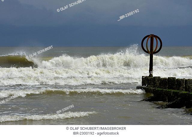 Stormy weather, a stormy sea hitting groynes, breakwaters, beach, Aberdeen, Scotland, United Kingdom, Europe