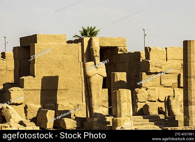 Detail of remnants of Temple of Karnak. El-Karnak, Luxor Governorate, Egypt, Africa, Middle East