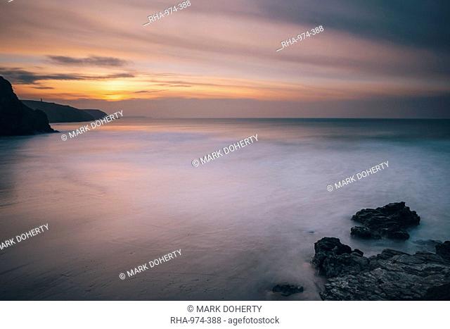Porthtowan beach looking along the Cornish coastline at sunset, Porthtowan, Cornwall, England, United Kingdom, Europe