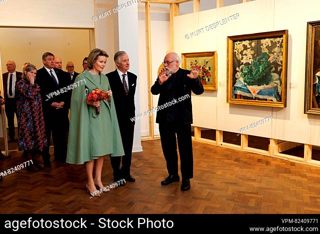 El presidente del ministro flamenco Jan Jambon, la reina Mathilde de Bélgica y el rey Philippe - Filip de Bélgica fotografiado durante una visita real a la...