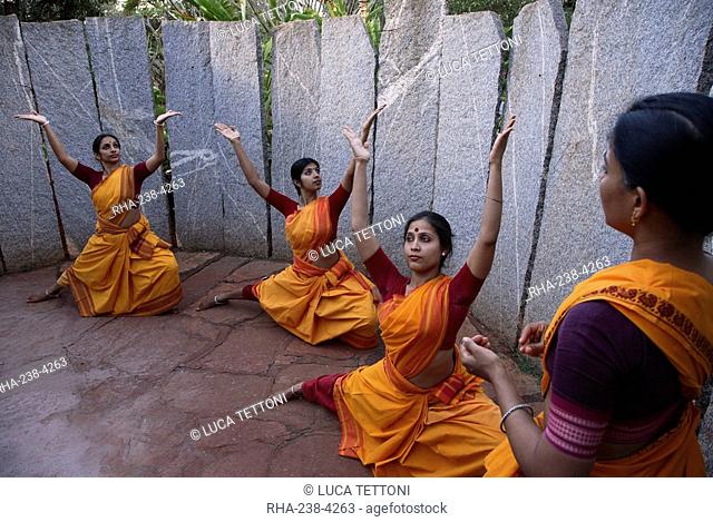 Body conditioning exercise for dancers at Nrityagram, Bangalore, Karnataka, India, Asia