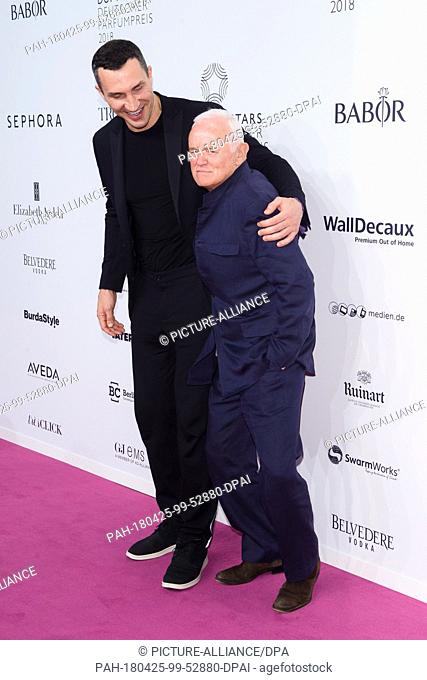 25 April 2018, Germany, Berlin: Former boxer Vladimir Klitschko (L-R) and fashion designer Werner Baldessarini arriving at the award ceremony of Duftstars -...