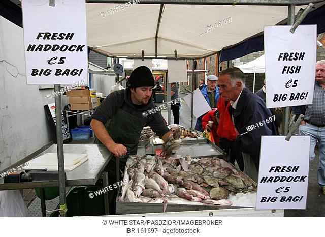 Selling fish on the market in Kinsale , Cork , Munster , Ireland , Europe