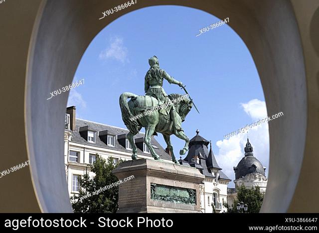Reiterstandbild Jeanne d’Arc auf dem Platz Place du Martroi,