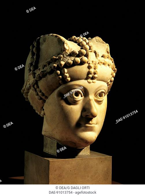 Marble sculpture depicting Empress Arianna's head, from Istanbul, Turkey. Byzantine Civilization, 4th Century.  Paris, Musée Du Louvre