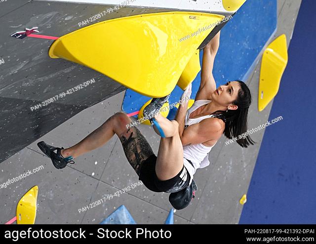 17 August 2022, Bavaria, Munich: Climbing: European Championship, combination, women, bouldering, final, Königsplatz. Slovenian climber Mia Krampl in the final