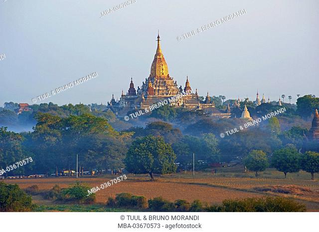 temple complex Bagan, Myanmar, Asia