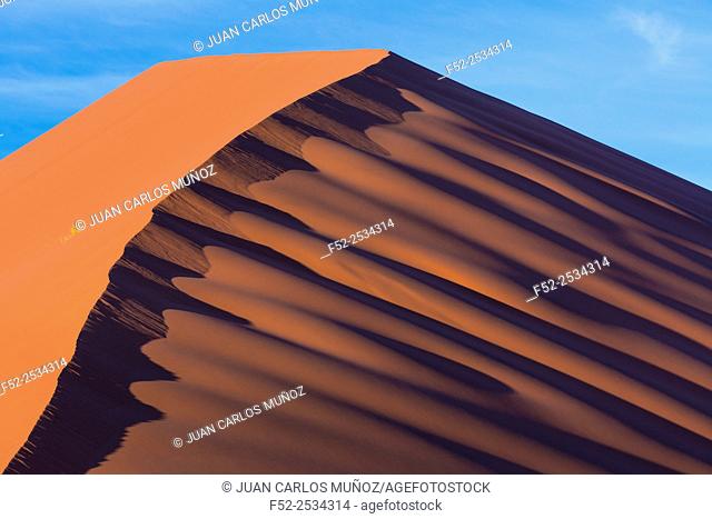 Sand dune in desert, Namib Naukluft National Park, Namibia
