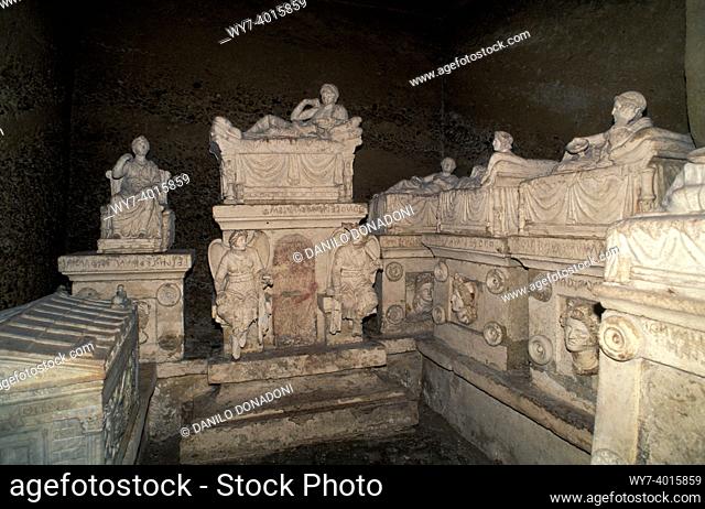 volumni hypogeum: etruscan graves, perugia, italy