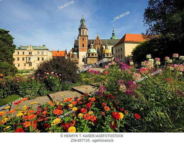 Poland, Krakow, Sigismund's Cathedral and Chapel as part of Royal Castle at Wawel Hill