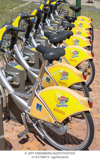 Australia, Queensland, Brisbane, Central Business District, CBD, CityCycle, Vélib-style community bike hire scheme, share, station, bicycle, advertising