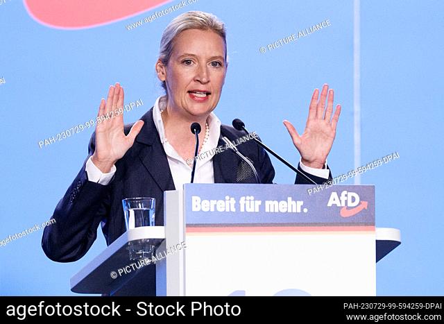 29 July 2023, Magdeburgo: Alice Weidel, co-leader of the far-right Alternative for Germany (AfD) party, at the group's congress to elect candidates to the list...