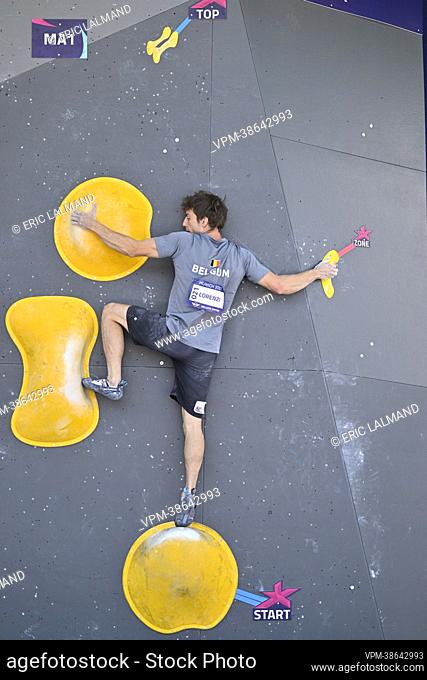 Belgian Simon Lorenzi pictured in action during the qualifications for the men's sport climbing boulder event, at the European Championships Munich 2022