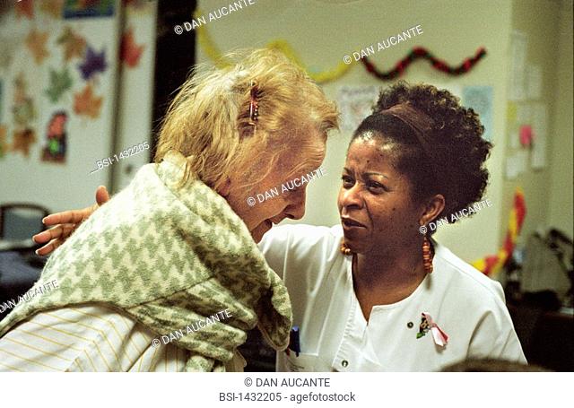 HOME FOR THE AGED<BR>Photo essay from hospital.<BR>Photo essay in nursing home for the elderly in Paris