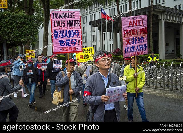 Demonstrators march along Zhongshan South Road near Liberty Square, President Office as well as Foreign Affairs Ministry in Taipei
