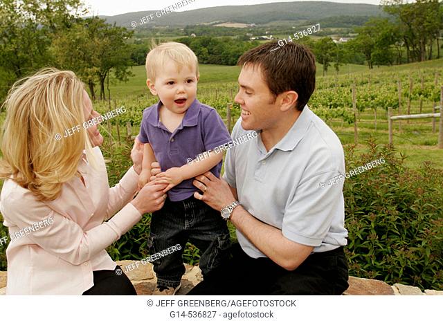 Virginia, Hillsboro, Hillsborough Winery, vineyard, family, boy, mother, father