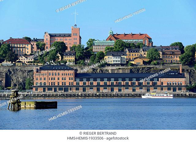 Sweden, Stockholm, Sodermalm Island, the Museum of Photography Fotografiska housed at Stadsgården in a former industrial Art Nouveau style building used as a...
