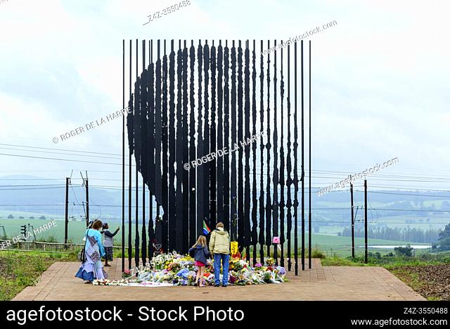 Nelson Mandela Monument on the day of his death. Midlands Meander. Howick. KwaZulu Natal Midlands. South Africa