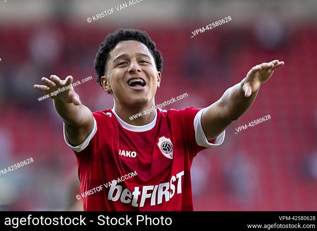 Antwerp's Anthony Valencia celebrates after winning a soccer match between Royal Antwerp FC RAFC and KVC Westerlo, Sunday 04 September 2022 in Antwerp