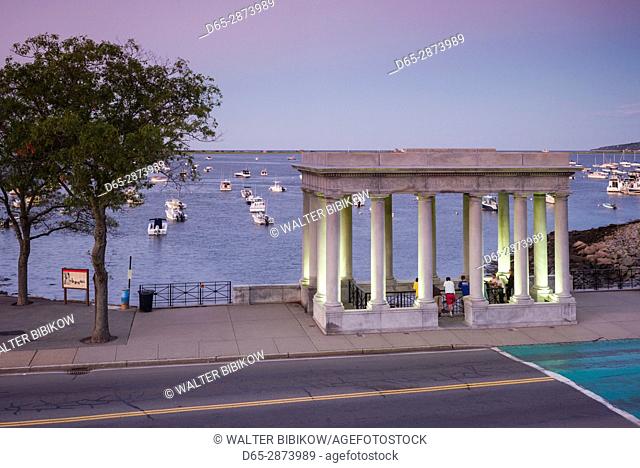 USA, Massachusetts, Plymouth, Plymouth Rock building containing Plymouth Rock, memorial to arrival of first European settlers to Massachusetts in 1620, dusk