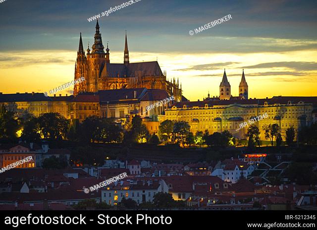 View of Hradcany, Prague Castle and St. Vitus Cathedral from the Old Town Hall, Prague, Bohemia, Czech Republic, Europe