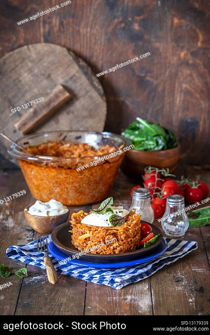 Cabbege rice and meat bake in tomato sauce