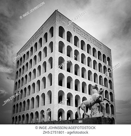 The Palazzo della CiviltÃ  Italiana, also known as the Palazzo della CiviltÃ  del Lavoro or simply the Colosseo Quadrato (Square Colosseum)