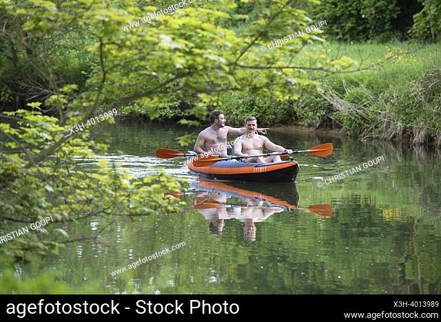 Canoeing on Eure river, Eure-et-Loir department, Centre-Val-de-Loire region, France, Europe