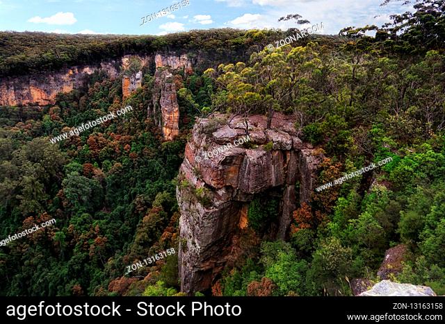 Southern Highlands cliff top views near Fitzroy Falls