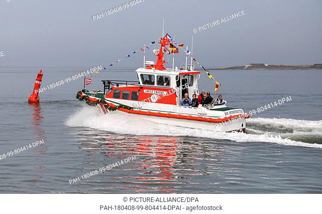 08 April 2018, Germany, Wangerooge: After the launching ceremony of the new marine rescue boat 'FRITZ THIEME', special guests are taken on a tour off the coast...