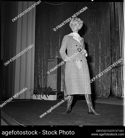 ***MAY 1969, FILE PHOTO***Fashion shows made up of collections from cities typical of their fashion - Paris, Rome, New York, Madrid, London