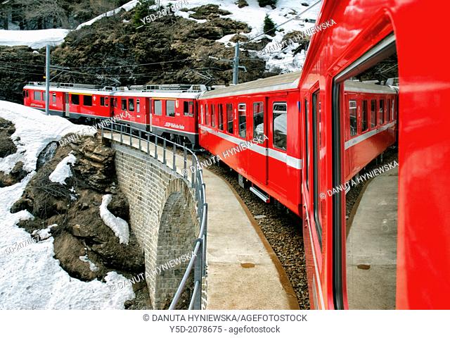 famous Bernina express train recorded in the list of UNESCO World Heritage for the beauty of the route, it is also highest adhesion railway of the continent