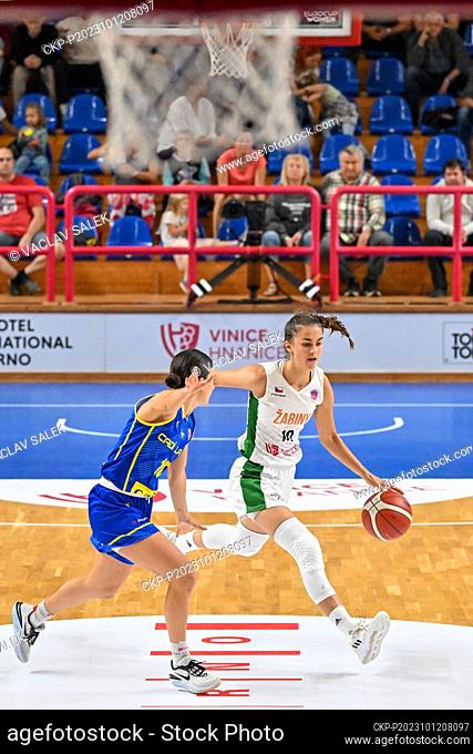 L-R Carmen Grande (Cadi La Seu) and Eliska Hamzova (Zabiny) in action during the European Women's Basketball League, the 1st round of A group match Zabiny Brno...