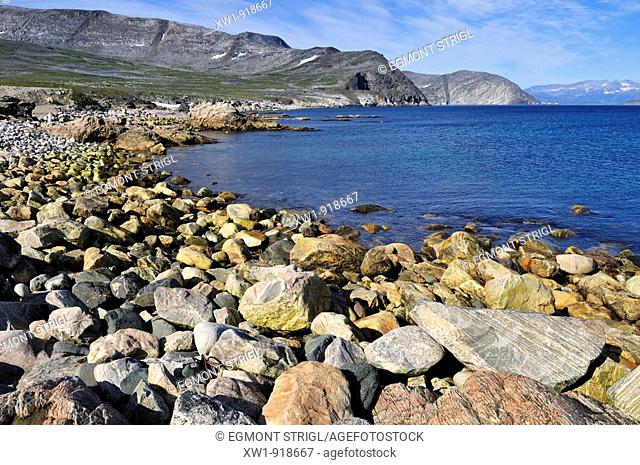 rocky beach at Saglek Fjord, Torngat Mountains National Park, Newfoundland and Labrador, Canada